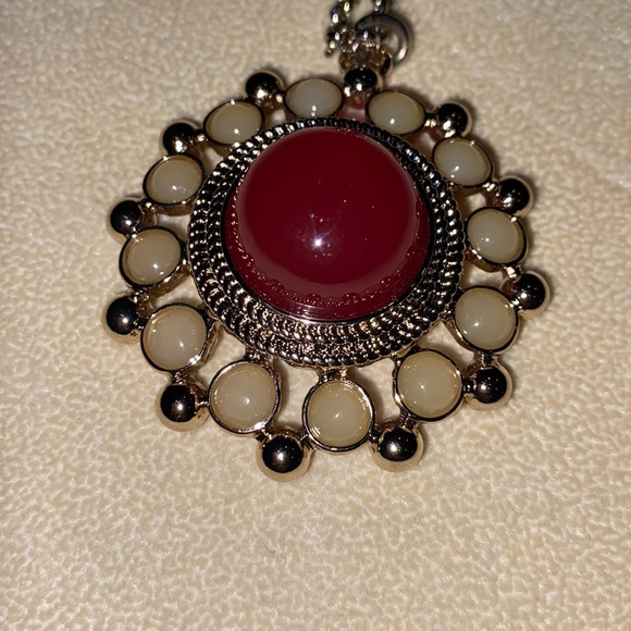 Pendant with faux gems Ann Taylor Necklace - Picture 2 of 5